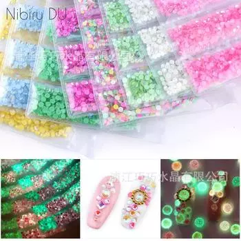 Интернет-знаменитость, светящийся маникюр, бриллианты, флуоресцентные стразы, смешанная упаковка разных размеров, аксессуары для самостоятельного изготовления, 8 цветов на выбор luminous diamonds