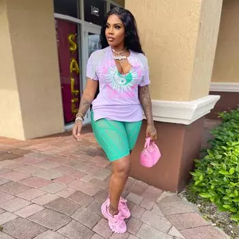 Inwoman женская футболка облегающего кроя с вырезом и принтом в виде бахромы L