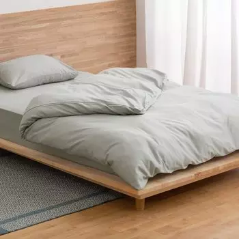 IRIS OHYAMA Cotton Satin Duvet Smooth to the Prevents Fabric from Shrinking or Losing Its For Homes with Babies and Low Comfortable All Machine Comes