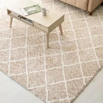 Iris Plaza A smooth and comfortable jacquard weave with thin and short piles 130 x 185 cm Beige Dust treatment keeps it clean at all times Foldable