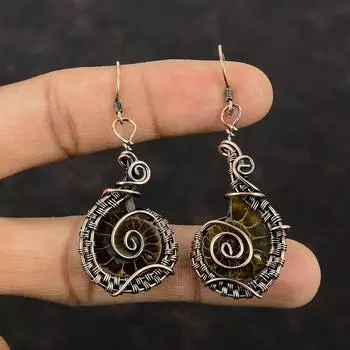Ископаемые серьги с аммонитом, серьги из медной проволоки, драгоценный камень, медные украшения, серьги ручной работы, проволочная обмотка, ювелирные изделия, дизайнерские серьги для женщин