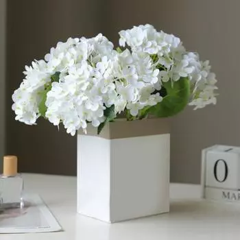 Искусственная гортензия с зелеными листьями Реалистичный искусственный цветок Свадебная вечеринка Домашний офис Стол Центральное украшение из искусственного цветка темно-розовый