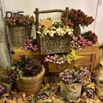 Искусственная ветка цветка розы со стеблем с обожженным краем, зеленые листья, реалистичные многоразовые украшения для дома, свадьбы, вечеринки, реквизит для фотосессии оранжевый