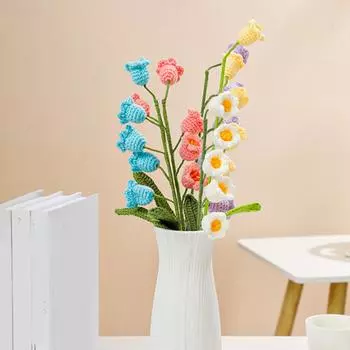 Искусственные цветы. Вязание крючком из шерсти. Букет ландышей ручной работы. синий