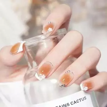 Искусственные ногти Полумесяц с белым краем Французский градиент Жемчуг Сверкающий бриллиант Трехмерный цветок Накладные ногти Съемные