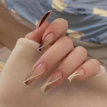 Искусственные ногти. Японский длинный осенне-зимний дизайн ногтей. Простые линии. Французский маникюр цвета хаки с градиентом.