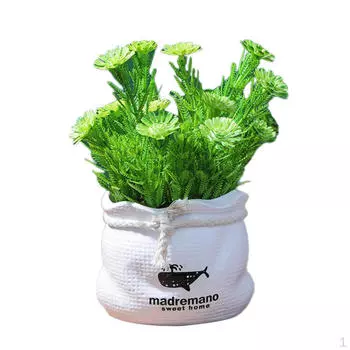 Искусственный цветок ромашки в горшке