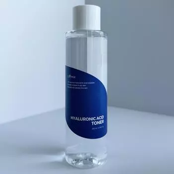 ISNTREE Увлажняющий тонер с 50% гиалуроновой кислотой 200 мл