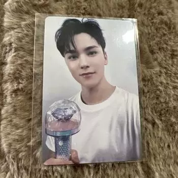 [ИСПОЛЬЗОВАННЫЙ] Коллекционная карточка Carat Zone Carat Bar Lomo Card Вернон Бонони