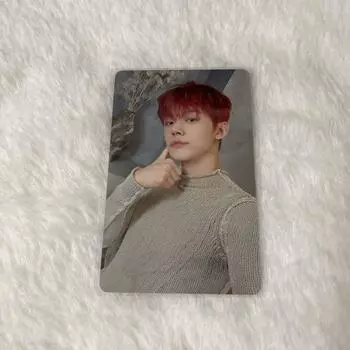 Использованная официальная фотокарточка TXT YEONJUN SANCTUARY Comeback Live Benefit 3 формы версии TOMORROW TOGETHER