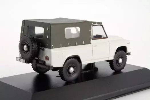 IST ARO 240 1972 Completed product 1/43