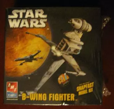 Истребитель B-Wing из Звездных войн