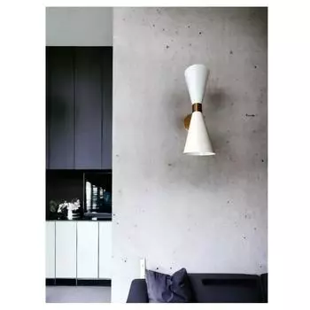 Итальянский латунный настенный светильник Smirnova настенный светильник в стиле модерн середины века