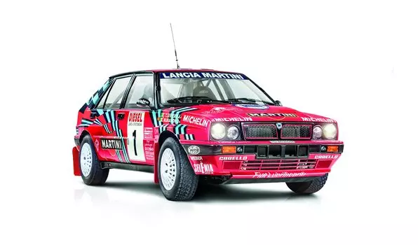 Italeri Lancia Delta HF Integrale 16V 1989 Sanremo Rally с японским переводом, дополнительное руководство пользователя, пластиковая модель IT4712JP 1/12