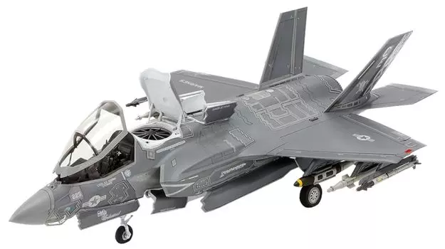 Italeri Пластиковая модель британского истребителя Lightning II IT2810 1/48 F-35B