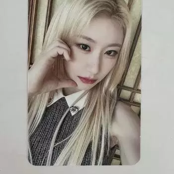 Itzy Uri Chae-ryung Gold Makestar 1st Unreleased Photocard Photo Card