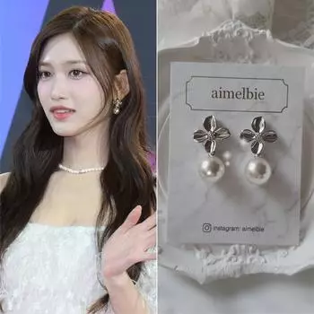 [IVE Leeseo, STAYC Sieun Earrings] Серьги с ботаническим цветком и жемчугом — серебряный цвет