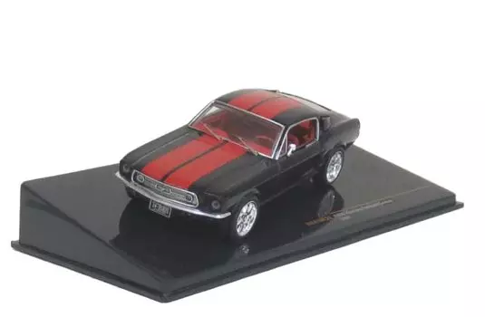 Ixo Ford Mustang Fastback Custom 1967 Готовый продукт 1/43 Черный/Красный чёрный