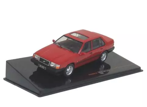 Ixo Model B Bolbo 940 Turbo 90 Красный CLC498N 1/43