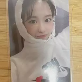 Iz*one Ive Eugene Hood Eugene Oniric Diary Fantasy Fairy Tale Photocard Photo Card
