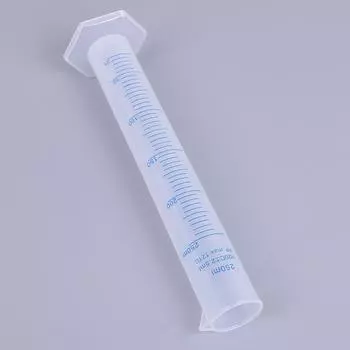 Измерительный цилиндр на 250 мл. Измерительный цилиндр с синей шкалой, устойчивый к кислотам и щелочам.