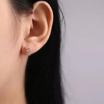 Изогнутые полые серьги с буквами LOVE для женщин, изысканные и модные серьги в форме полукруга в форме буквы C, новый стиль