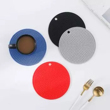 Изолирующие коврики-держатели Термостойкие коврики для стола Защитные коврики Подставки под горячее Круглые салфетки black-1pcs