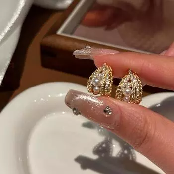 Изящные блестящие серьги-гвоздики с цирконием и жемчугом, женские легкие, роскошные, высокого класса, элегантные, индивидуальные, модные, темпераментные, универсальные серьги