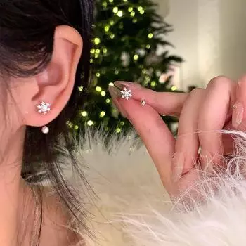 «Изящные серьги-гвоздики в виде снежинок для женщин – удобные украшения для ушей, которые можно носить во время сна» A2170 серебряный