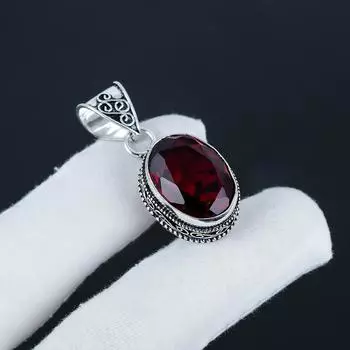 Изящный серебряный кулон с красным гранатом и драгоценным камнем из стерлингового серебра 925 пробы — овальный дизайн ручной работы, повседневная бижутерия, подарок на День матери 1.95 красный