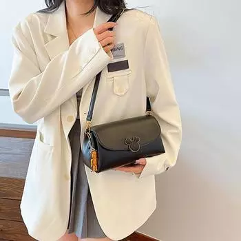 Известная в Интернете женская сумка в 2024 году, новая популярная сумка в этом году, универсальная, простая и персонализированная сумка на одно плечо, маленькая квадратная сумка через плечо