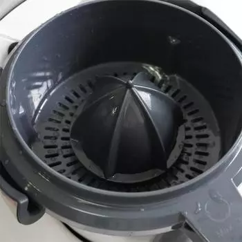 Извлечение апельсинового сока Физический пресс Чистая соковыжималка для цитрусовых Разделительное сито Корзина Соковыжималка Аксессуары для Thermomix TM6 TM5 чёрный