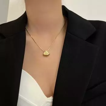 Изысканная гальваника, тонкая текстура, деликатное мастерство, индивидуальный наряд, неувядающая модная нишевая морская ракушка. серебряный