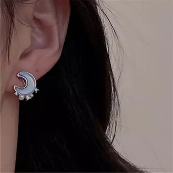 Изысканная индивидуальность асимметричная луна звезда клипса для ушей модный дизайн без проколов серьги для девочек ювелирные изделия для вечеринки как