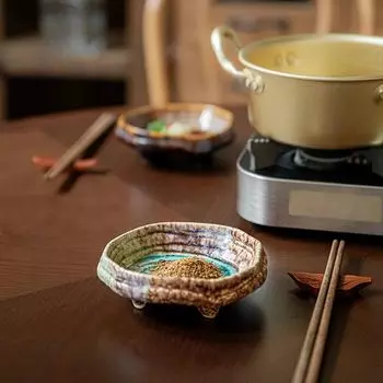 Изысканная кухня Маленькая тарелка Alien Высокое керамическое блюдо для десерта Hot Pot Restaurant Приправа для тарелки