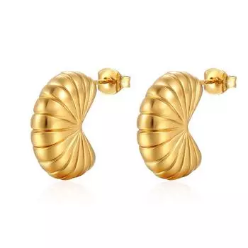 Изысканная маленькая модель Xinqing имеет 18 сережек из золота и нержавеющей стали, подвергнутых обработке в печи, а 316 сережек не вызывают аллергии.