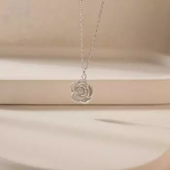 Изысканная подвеска в виде розы и простое ожерелье для женщин. Новый стиль, простота и мода