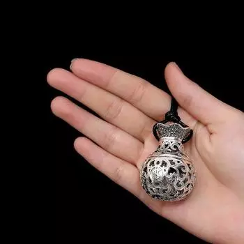 Изысканная резная полая сумка-саше с цветком, кулон для дамского ожерелья, ювелирные изделия, индивидуальное мужское ожерелье из веревки, подвески, можно открыть