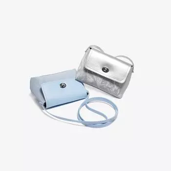 Изысканная зарубежная модная маленькая женская сумка, новинка 2024 года, универсальная сумка через плечо с высокой текстурой, нишевая легкая роскошная женская сумка-мессенджер серебряный