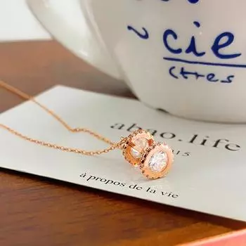 Изысканное геометрическое ожерелье с тонкой талией для женщин, легкая роскошь, нишевый дизайн, высококачественное украшение на шею