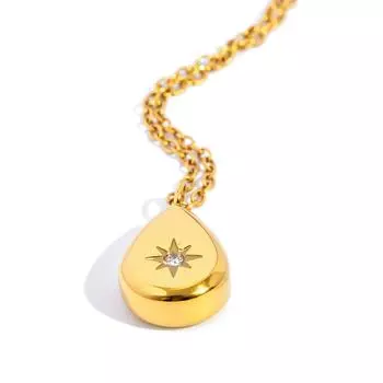 Изысканное колье с подвеской в форме бриллианта и квадрата для женщин | Гипоаллергенная полированная нержавеющая сталь с покрытием из 18-каратного золота золотой