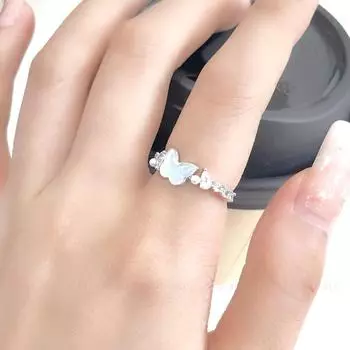 Изысканное летнее кольцо с бабочкой в виде лунного жемчуга: Свежий роскошный дизайн RR612