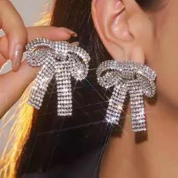 Изысканные блестящие длинные серьги-бантики из кристаллов, высококачественные серьги для подиума, женские серьги, 1 пара