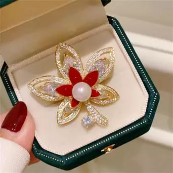 Изысканные броши из жемчуга клена для женщин и девочек, элегантные модные эмалевые булавки, универсальные блестящие корсажные аксессуары для одежды, подарки onesize