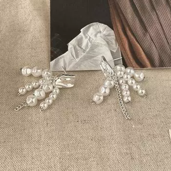 Изысканные нишевые серьги-гвоздики с бахромой из жемчуга, женские легкие роскошные серьги с высоким чувством нестандартной индивидуальности, новые серьги copper