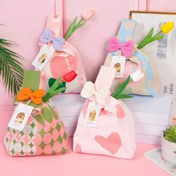 Изысканные праздничные вязаные сумки: Вместительные женские сумки, идеальные праздничные подарки 20*35 cm