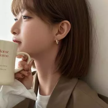 Изысканные ретро-серьги-круассаны для женщин, элитная ниша, холодный ветер, серебряная игла, простое кольцо, пряжка для ушей, новогодняя пряжка для ушей, новый продукт 925 silver needle