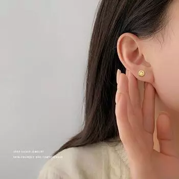 Изысканные серьги из циркония Mobius для женщин с геометрическим дизайном Серьги Niche Design