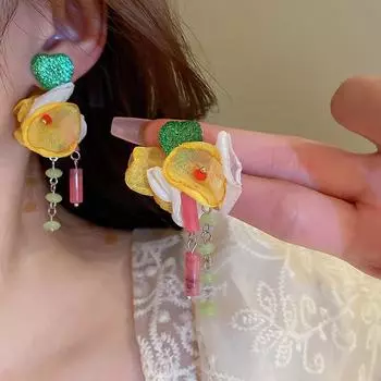 Изысканные серьги серии «Цветок» в лесном стиле, модные универсальные серьги-гвоздики, модные легкие роскошные серьги высокого качества