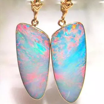 Изысканные треугольные серьги с инкрустацией опалом для женщин, модные золотые цвета, висячие серьги с резьбой по металлу, ювелирные изделия золотой